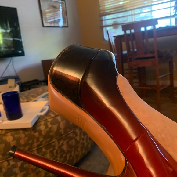 Eldof Womens High Heel Platform Pumps - Picture 4 of 4